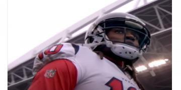 NFL Stars Are Speaking Out About NFL COVID Vaccination Protocols and They’re Not Happy