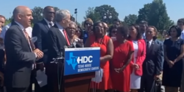 Texas Snakes Who Ran Like Cowards To DC Sang ‘We Shall Overcome’ Will Not Be Winning American Idol Anytime Soon [VIDEO]