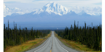 Alaska Governor Tells Police Officers Who Lost Their Jobs Over Vaccine Mandates To Come To Work In The Last Frontier State