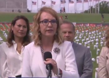 Kari Lake on Katie Hobbs: “All I See Is She’s Running from a Black Reporter, Which Doesn’t Surprise Me, Spilling Her Drink and Hiding in a Bathroom”