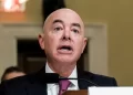 FBI Director Contradicts Alejandro Mayorkas, Border is Not Secure, Dangerous Criminals Entering Through Open Borders