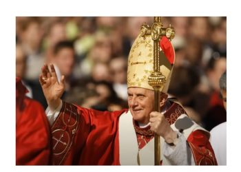 Pope Benedict XVI Released a BOMBSHELL Book Warning of ‘Woke’ Pope Francis and the Church Drifting Toward Wokeness