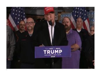 Trump Sends East Palestine 14,000 Bottles of Water By the Truckloads After Train Derailment