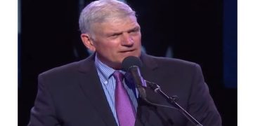 Franklin Graham: ‘Pray Specifically’ for Donald Trump Over Politically Motivated Attacks