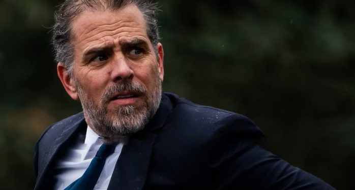 Tucker Carlson: “It’s Possible the FBI Has Been Working with Hunter Biden”