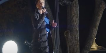 Kari Lake Tells a Funny Story About a Rally That Ran Out of Beer Except a Specific Brand