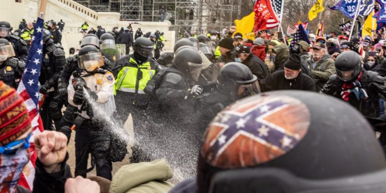 J6 FOOTAGE: THE EXACT MOMENT the Government Waged Attack: ‘I’ll Tell You Exactly Where Sh*t Went Crazy’ – With VIDEO PROOF – MUST SEE!