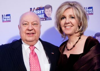 Elizabeth Ailes, Widow of Roger Ailes, Holds First Interview: Slams the Murdochs for Destroying FOX News (VIDEO)