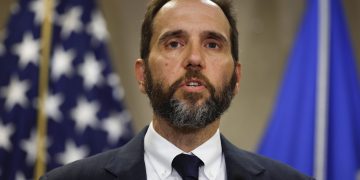 Jack Smith Demands Court Prevent Trump from Sharing Evidence After His Fiery Warning on Truth Social