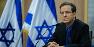 CNN Reporter Accuses Israel Of War Crimes. Israeli President Immediately Puts A Stop To That