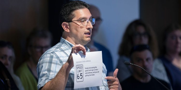 Rick Weible Alleges in Real-Time Demonstration Vulnerabilities in ES&S Voting Software During County Board Meeting