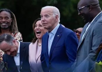 Top Parkinson’s Expert’s Multiple White House Visits Unveiled in Guest Logs