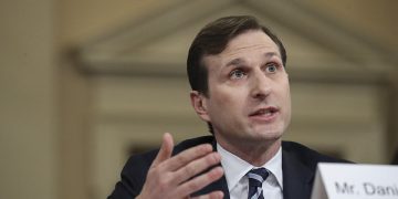 Democratic Rep. Dan Goldman Accused Of Helping Chinese Illegals Avoid ICE