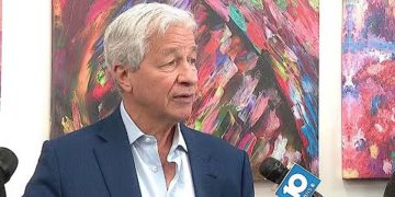 JPMorgan Chase CEO Jamie Dimon GOES OFF on Employees Who Don’t Want to Return to Working in Person