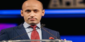 ​Stephen Miller’s Epic Monologue On Trump’s First 30 Days Leaves White House Press Corps Stunned​