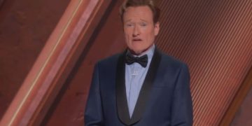 Conan O’Brien Takes a Jab at Trump and Russia at the Oscars (VIDEO)