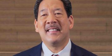 Antifa and Transgender Activists Attack and Shut Down Peaceful Christian Gathering in Seattle Park; Democrat Mayor Blames the Christians