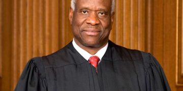 Justice Thomas Bluntly Chastises Judges For Blind Faith In ‘Self-Described Experts’